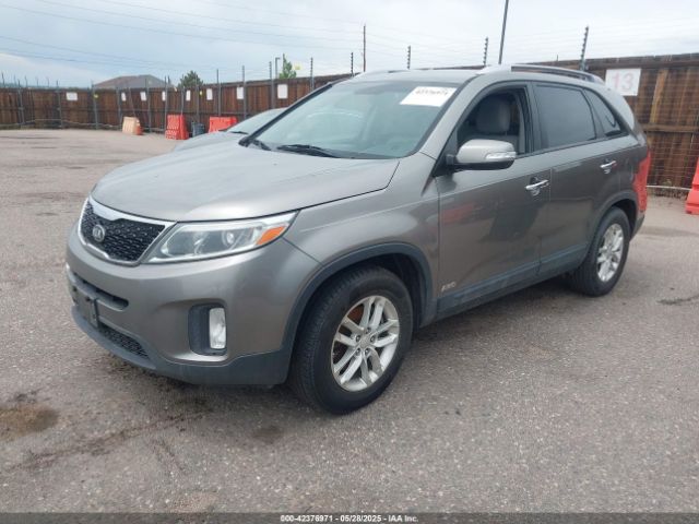 5XYKTCA66FG593788 KIA SORENTO LX