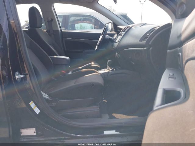 2017 MITSUBISHI OUTLANDER SPORT JA4AR3AW2HZ025255 Photo 4