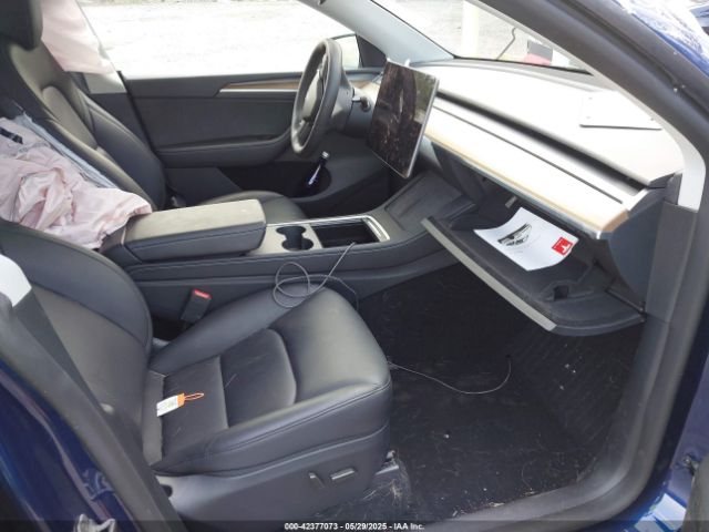2024 TESLA MODEL Y 7SAYGDED4RF044747 Photo 4