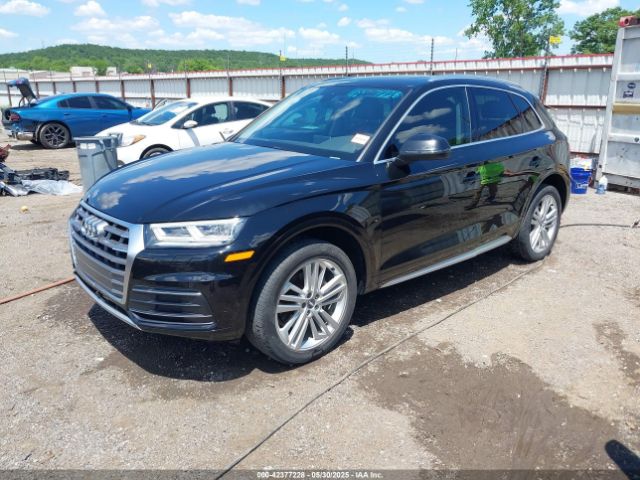 WA1BNAFY8J2046995 Audi Q5 2.0t Premium/2.0t Tech Premium