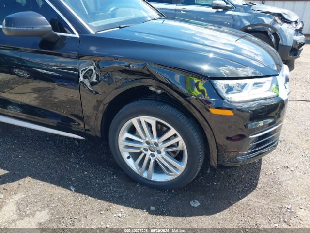 WA1BNAFY8J2046995 Audi Q5 2.0t Premium/2.0t Tech Premium