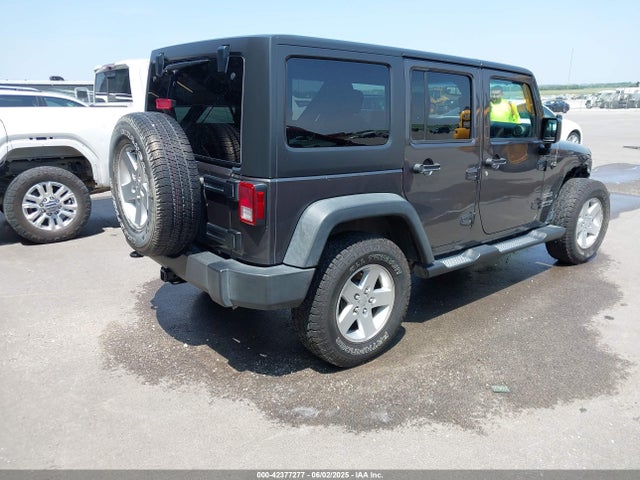 1C4BJWDG9JL804801 Jeep Wrangler Jk Unlimited Sport S 4x4