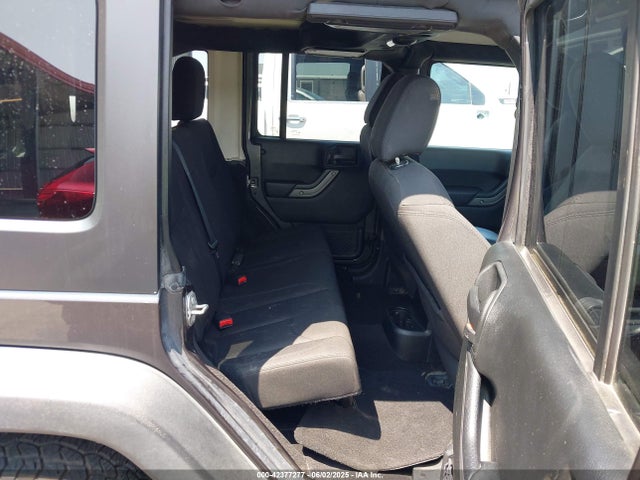 1C4BJWDG9JL804801 Jeep Wrangler Jk Unlimited Sport S 4x4