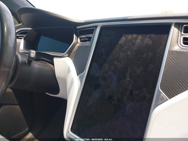 Tesla Model X 100d/75d/p100d 2018 5YJXCAE28JF088921 Image 17