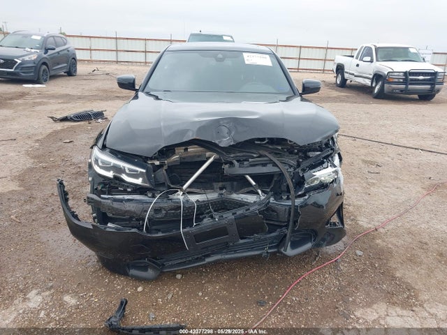 3MW5R7J03N8C59689 BMW 330I