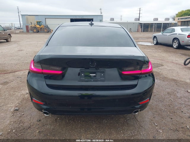 3MW5R7J03N8C59689 BMW 330I