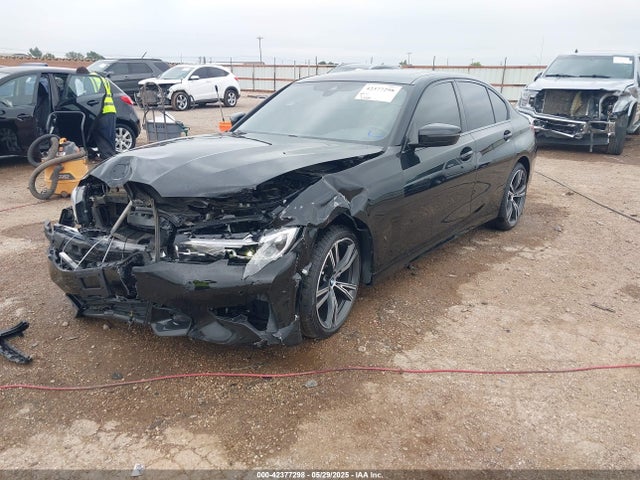 3MW5R7J03N8C59689 BMW 330I