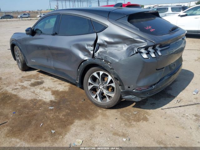2021 FORD MUSTANG MACH-E 3FMTK3R79MMA23753 Photo 2