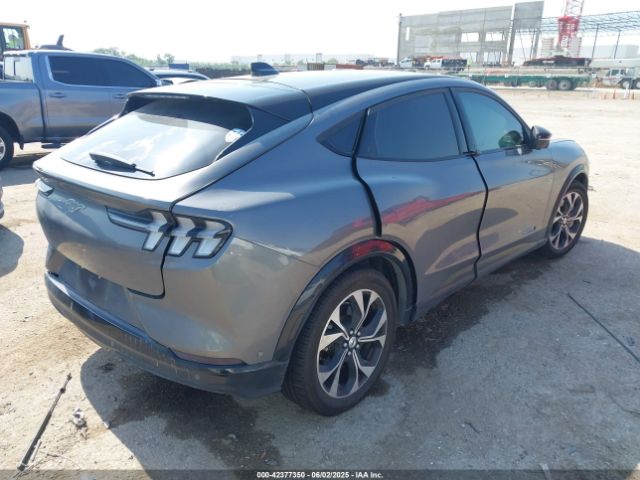 2021 FORD MUSTANG MACH-E 3FMTK3R79MMA23753 Photo 3