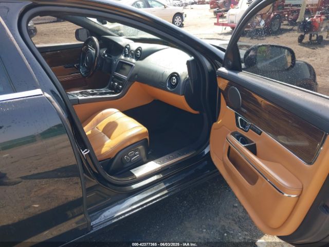 2014 JAGUAR XJ SAJWA2GT0EMV60444 Photo 4