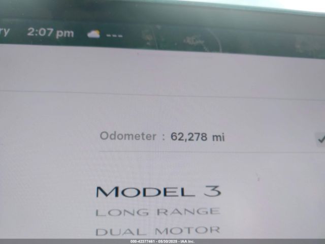 5YJ3E1EB8JF064241 Tesla 2018