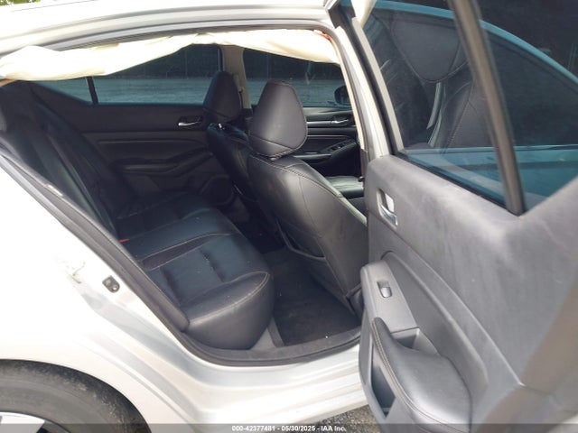 Nissan Altima 2019 1N4BL4EV3KC248620 Image 8