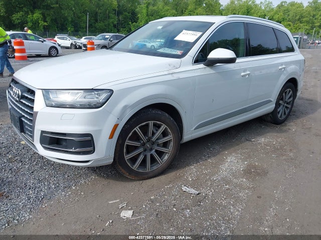 2017 AUDI Q7 WA1LAAF75HD049780 Photo 1
