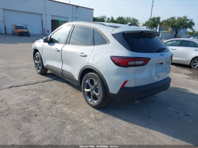 1FMCU0MN1SUA57032 Ford Escape St-line