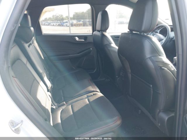 1FMCU0MN1SUA57032 Ford Escape St-line