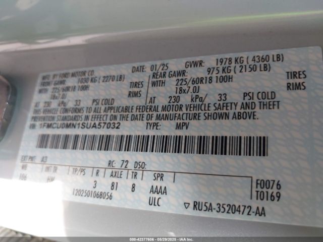 1FMCU0MN1SUA57032 Ford Escape St-line