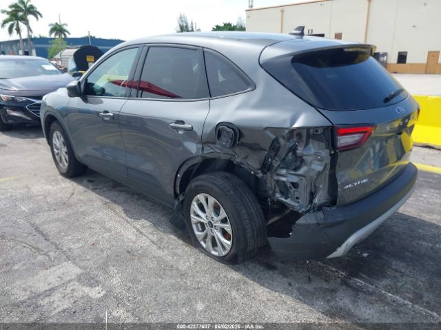 1FMCU9GN0SUA58656 Ford Escape Active