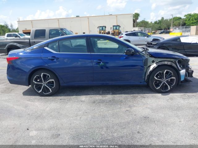 1N4BL4CVXRN383417 Nissan Altima Sr Fwd