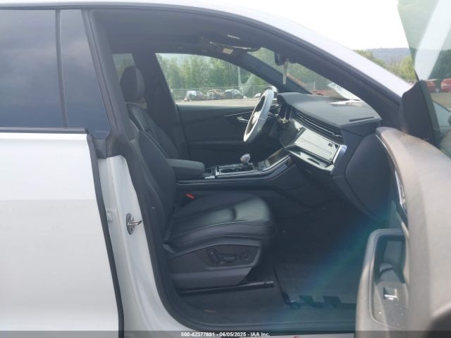 2021 AUDI Q8 WA1EVAF10MD035031 Photo 4