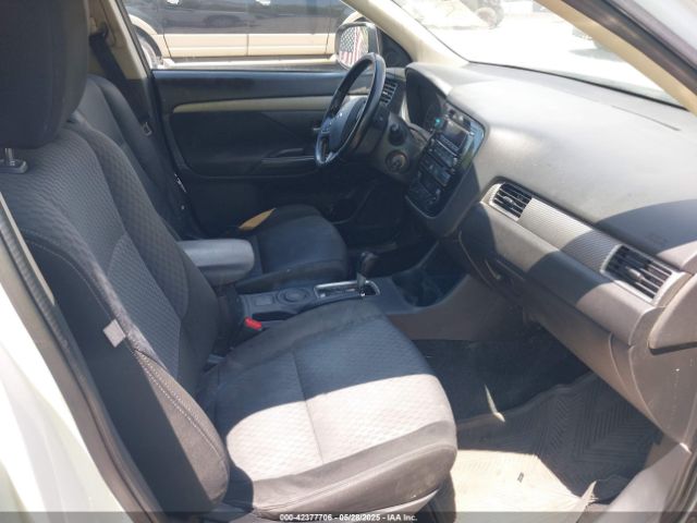 JA4AD2A31FZ008264 Mitsubishi Outlander Es