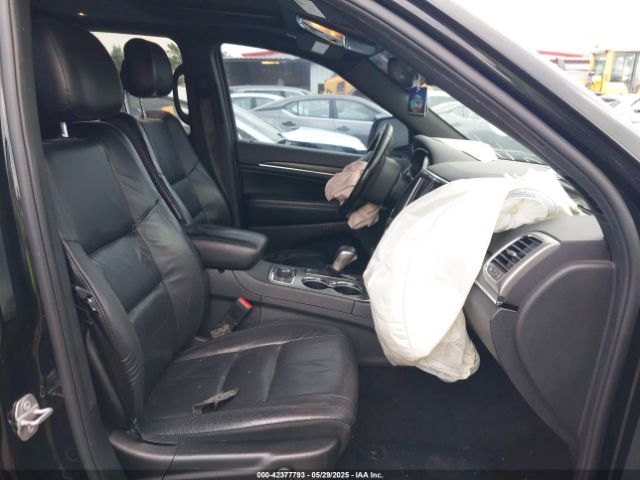 2018 JEEP GRAND CHEROKEE 1C4RJFBG4JC240864 Photo 4