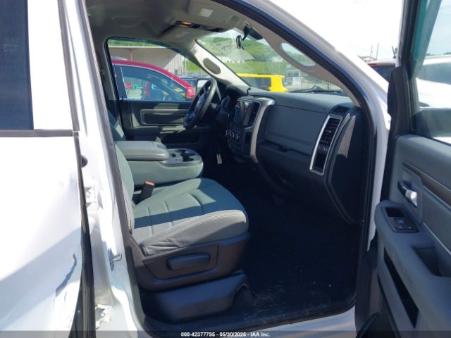 2013 RAM 1500 1C6RR6GG1DS597146 Photo 4