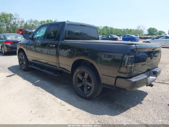 2018 RAM 1500 1C6RR7FT9JS290131 Photo 2
