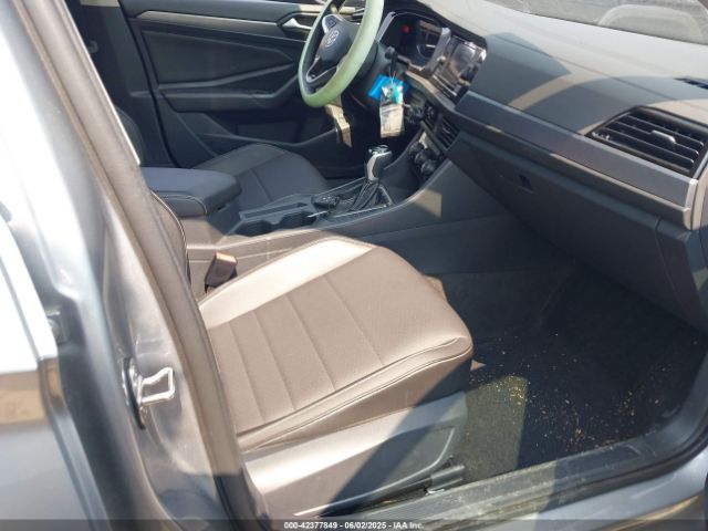 2023 VOLKSWAGEN JETTA 3VW7M7BU5PM025914 Photo 4