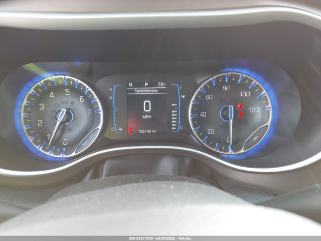 Chrysler 2017 2017 2C4RC1BG3HR787784 Image 7