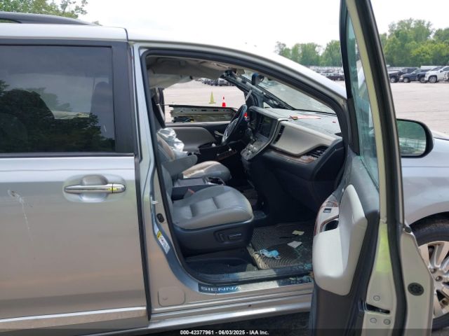 2016 TOYOTA SIENNA 5TDDK3DC4GS139010 Photo 4