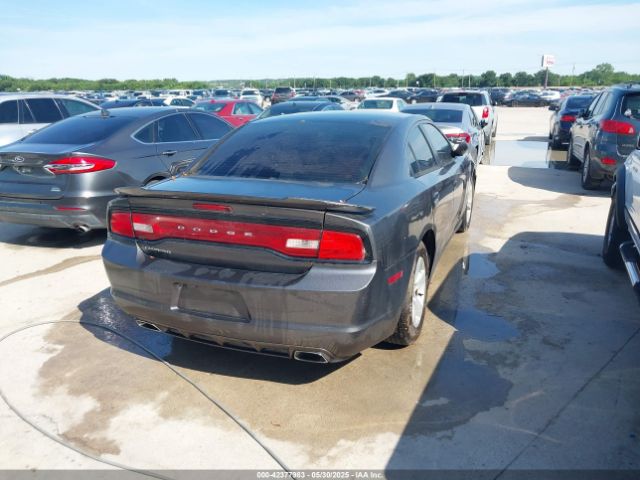 2C3CDXBG3EH129393 Dodge Charger Se
