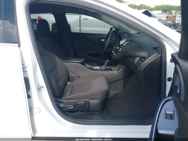2020 CHEVROLET MALIBU 1G1ZD5ST0LF005466 Photo 4