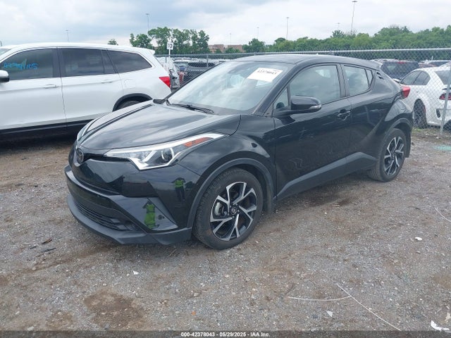 Toyota C-HR XLE 2018 NMTKHMBX6JR047761 Image 2