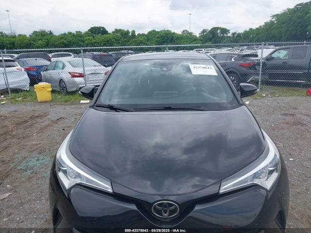 Toyota C-HR XLE 2018 NMTKHMBX6JR047761 Image 6