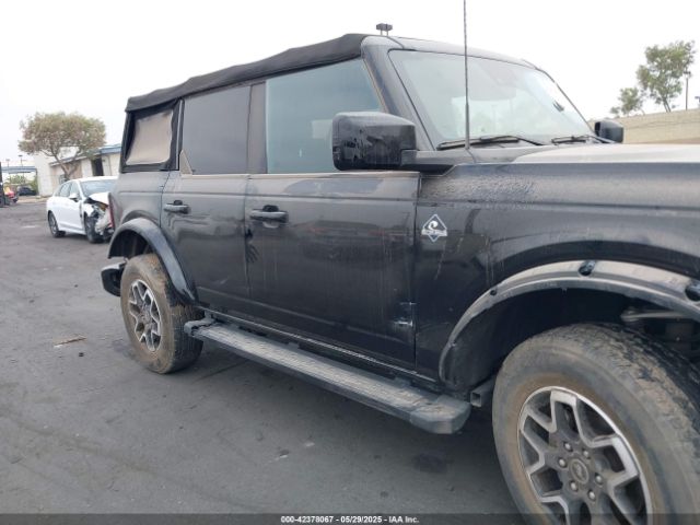 1FMDE5BH2NLB22556 Ford Bronco Outer Banks