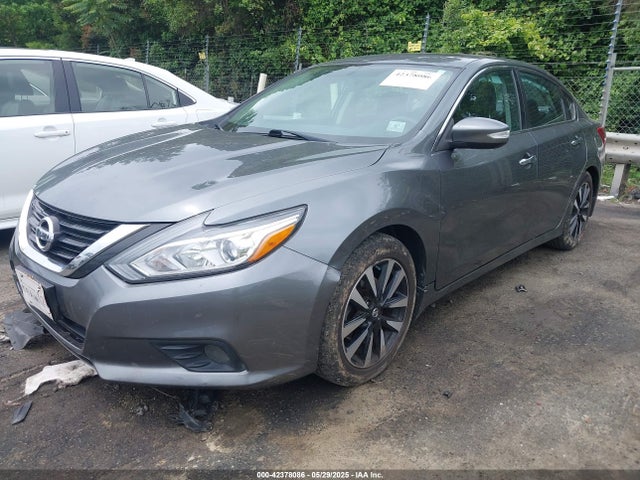 Nissan Altima 2.5 Sv 2018 1N4AL3AP6JC193155 Image 2