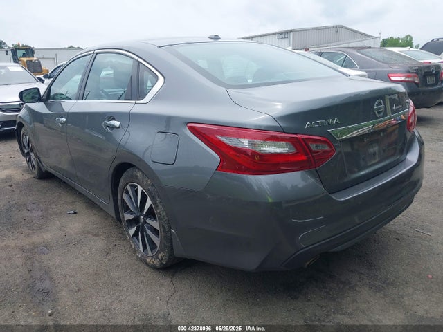 Nissan Altima 2.5 Sv 2018 1N4AL3AP6JC193155 Image 3