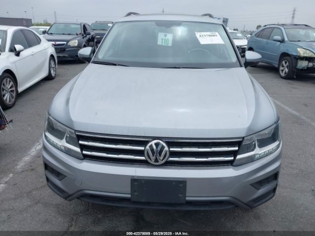 3VV3B7AX0LM108973 Volkswagen Tiguan 2.0t Se/2.0t Se R-line Black/2.0t Sel