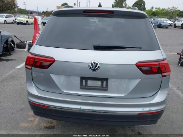 3VV3B7AX0LM108973 Volkswagen Tiguan 2.0t Se/2.0t Se R-line Black/2.0t Sel