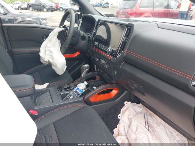 1N6ED1EK0SN616133 Nissan 2025