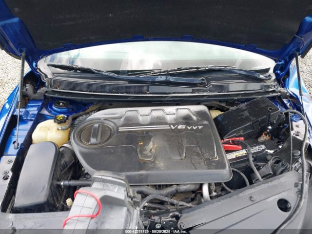 1C3CCCBG0FN615972 Chrysler 2015