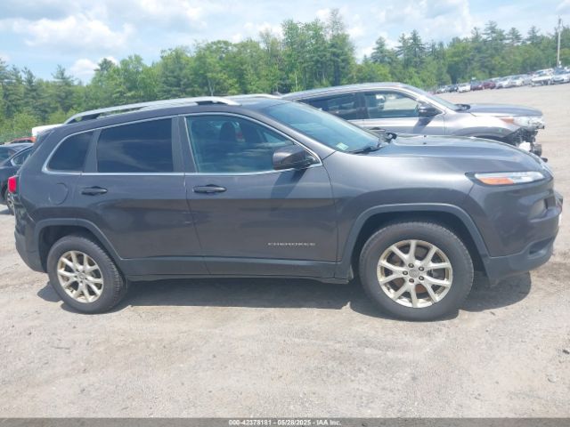 1C4PJMCB4GW241454 Jeep Cherokee Latitude
