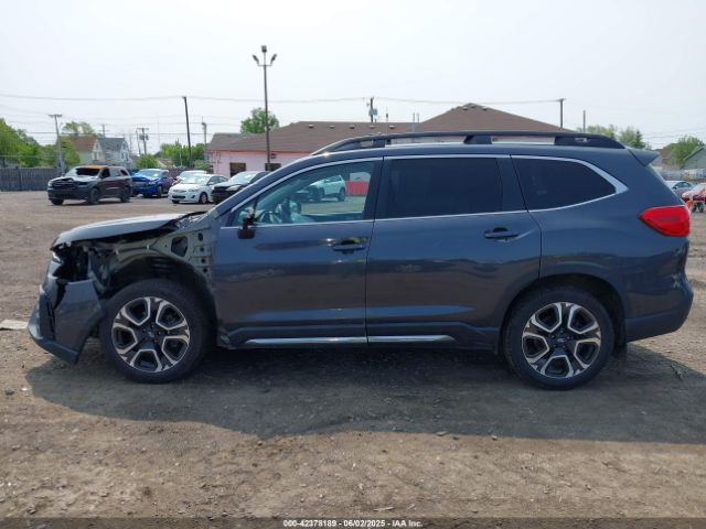 4S4WMAND8P3433800 Subaru Ascent Limited 8-passenger