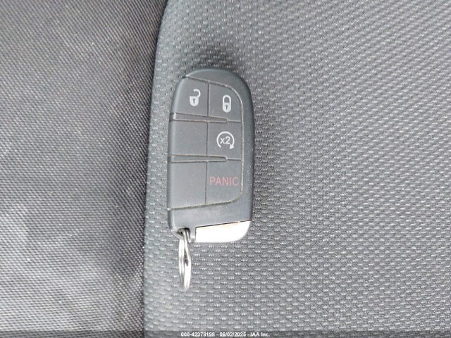 ZACNJAAB4KPK60758 Jeep Renegade