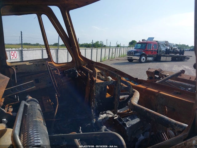Продаж на аукціоні авто 2012 International 8600 8600, vin: 1HSHWSHN8CJ665425, номер лоту: 42378199