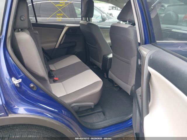 2T3BFREV1FW342433 Toyota RAV4 LE