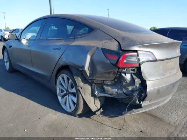 5YJ3E1EAXJF012066 Tesla Model 3 Long Range/mid Range