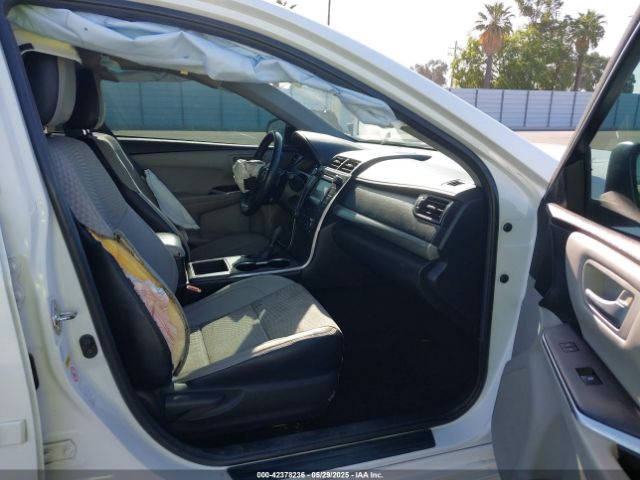 4T1BF1FK0FU988223 Toyota CAMRY SE