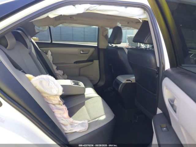4T1BF1FK0FU988223 Toyota CAMRY SE