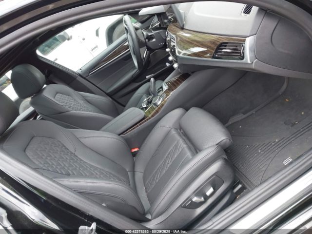 WBA73BJ05PWX92988 BMW 540I